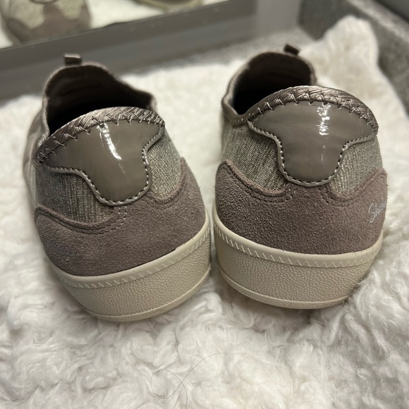 SOLD [JUST IN] Skechers Women's Beige Slip-On Memory Foam Sneakers Sz 9 - Picture 6 of 8
